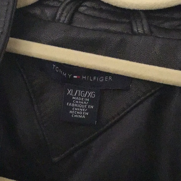 Leather jacket - Picture 2 of 3